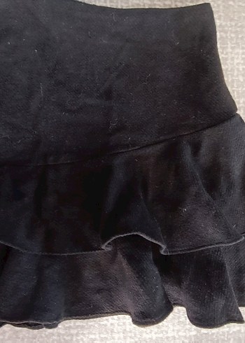 Siyah Fırfırlı Mini Etek - Görsel 5