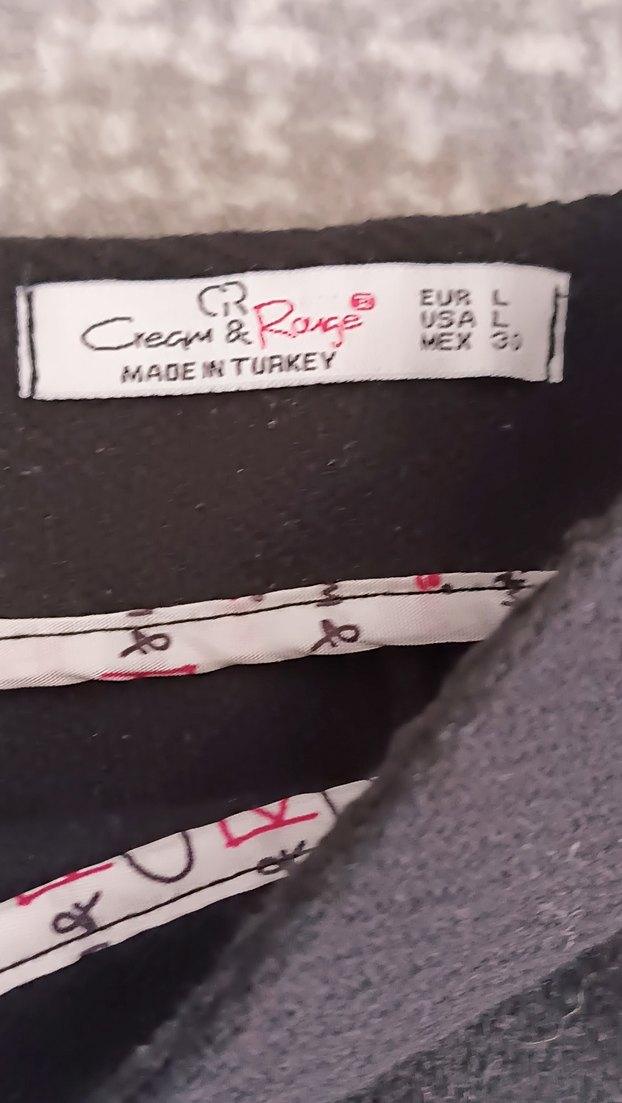 Siyah Fırfırlı Mini Etek - Görsel 2