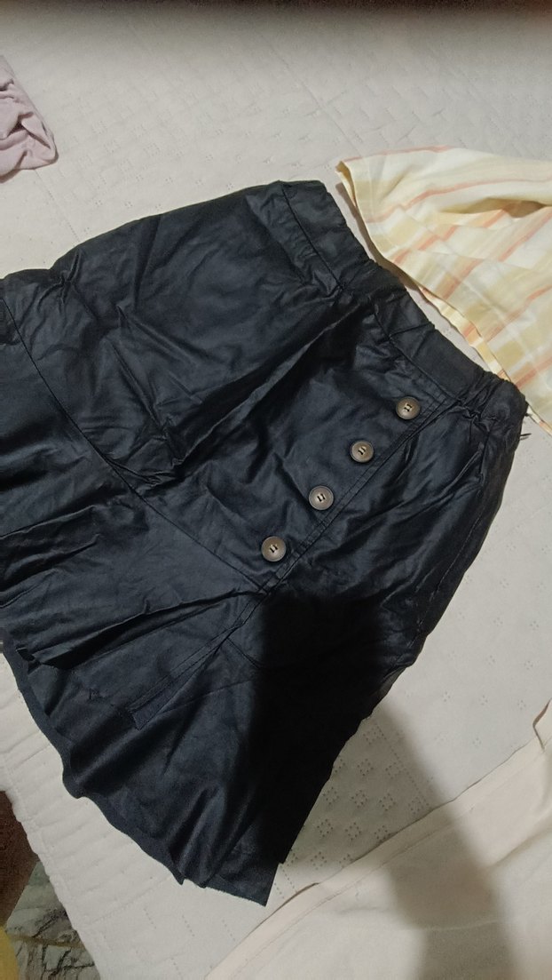 Düğmeli Siyah Mini Etek - Görsel 2