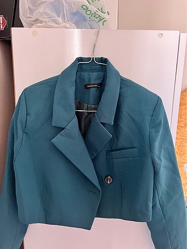 38 Beden yeşil Renk Zümrüt yeşili crop blazer ceket