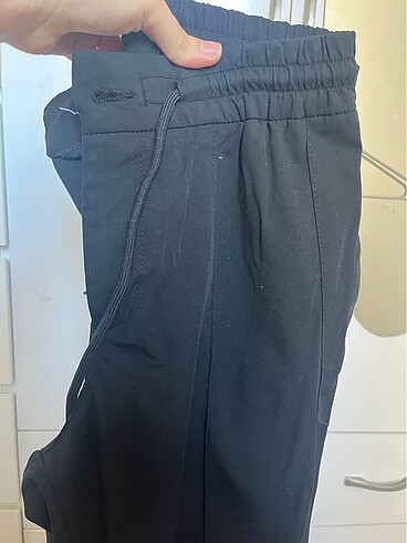 Pileli slim fit belden lastikli pantolon