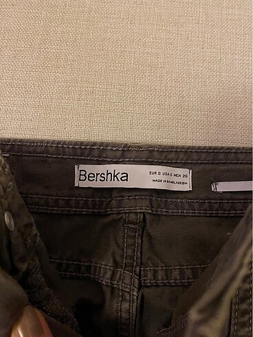 s Beden haki Renk Bershka etek