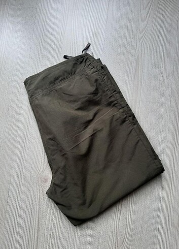 Paraşüt kumaş pantolon