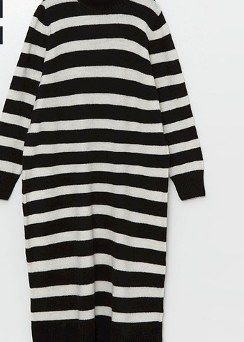 Siyah-Beyaz Çizgili  Triko Elbise - Görsel 4