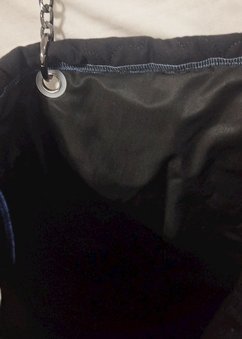 Zincir Detaylı Siyah Kadın Çanta - Görsel 3