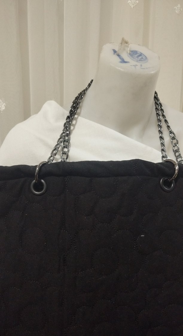 Zincir Detaylı Siyah Kadın Çanta - Görsel 2