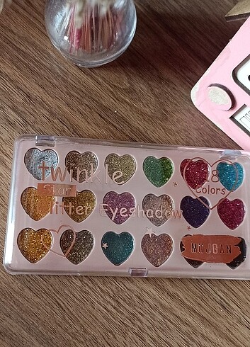 Beden Glitter far paleti