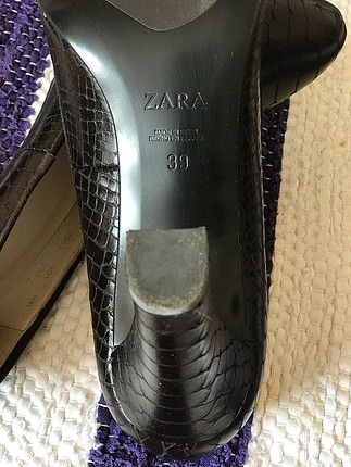 39 Beden Zara Yılan Derisi Klasik Ayakkabı 