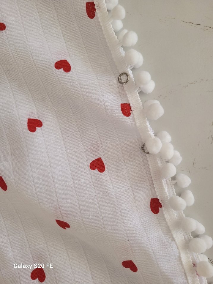 Kız Çocuk Kapüşonlu Poncho Kalpli Detaylı - Görsel 3