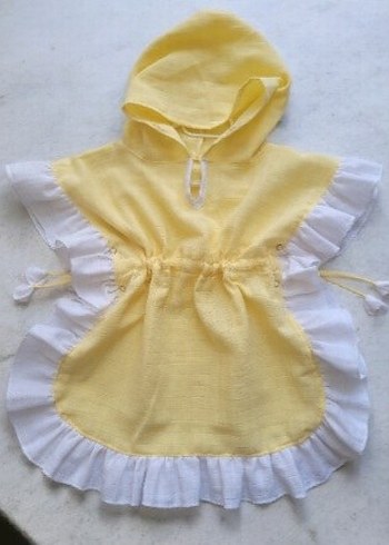 Kız Çocuk Sarı Kapüşonlu Fırfırlı Panço - Görsel 6