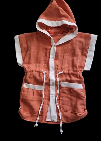 Kız Çocuk Turuncu Kapüşonlu Panço - Görsel 2