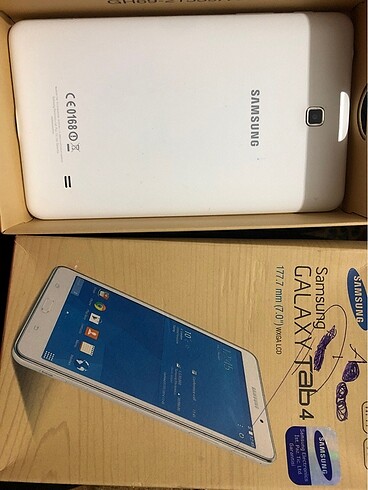 Samsung Galaxy Tab4 Tablet