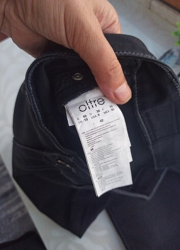 OLTRE jeans
