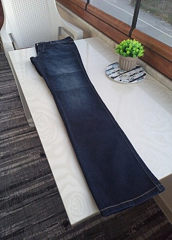 MÖTİVI JEANS