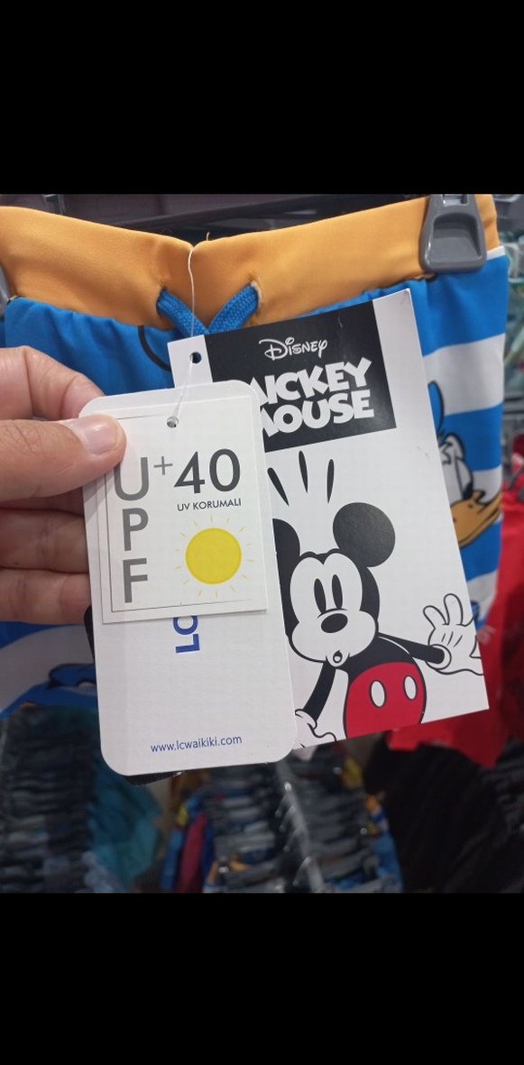 Renkli Baskılı Erkek Çocuk Mayo Şortu - Görsel 4