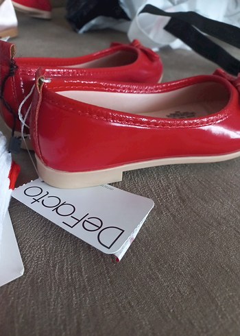 Kırmızı Lastikli Kız Babet Ayakkabı - Görsel 3