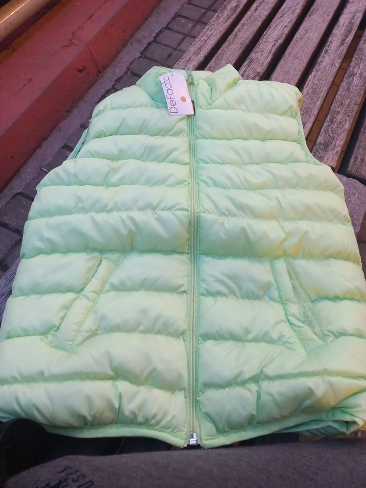 Kız Çocuk Pastel Yeşil Fermuarlı Yelek - Görsel 2