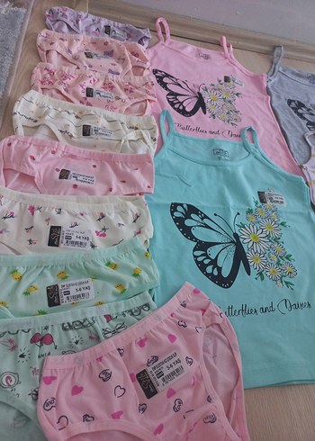 Çocuklar için Renkli Baskılı Atlet ve Külot Seti - Görsel 7