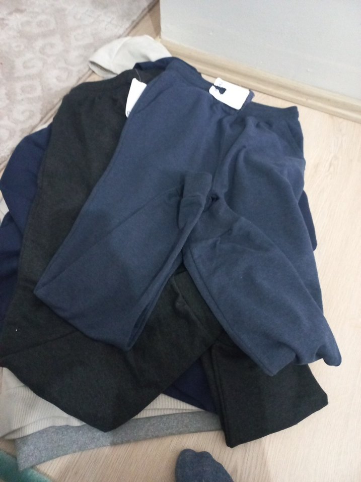 Gri Kapüşonlu Uzun Kollu Sweatshirt 1 adet - Görsel 3