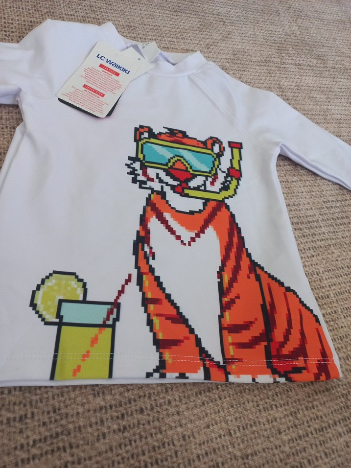 lcw etiketli sıfır 3,4 yaş mayo - Görsel 5