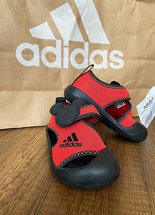 Orjinal adidas marka 23 bucuk sandalet