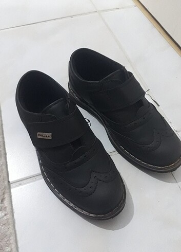 LC Waikiki Kumdura.