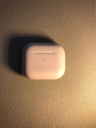 AirPods 3. Nesil şarj kutusu