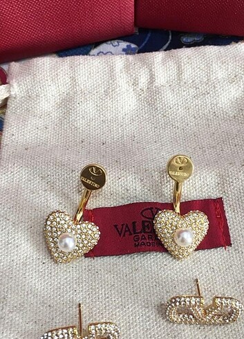 Valentino Valentino küpe