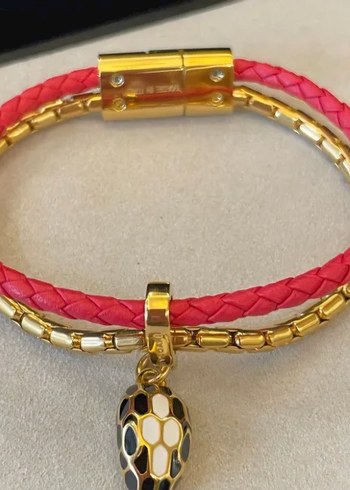 Bvlgari Canli Kirmizi Orgu Bileklik