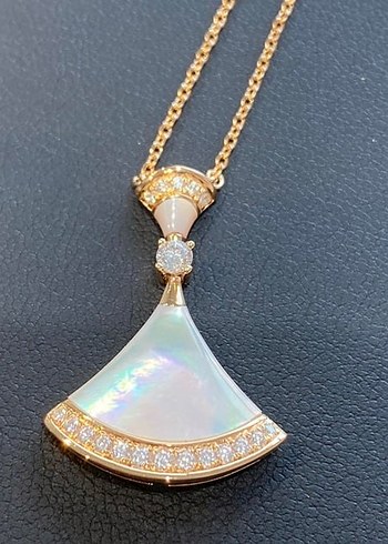 Bvlgari ürünü