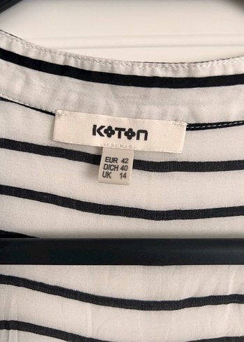 Koton Çizgili V Yakalı Bluz