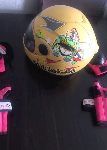 Motosiklet Kaskı ve dirseklik ekipman - Görsel 3