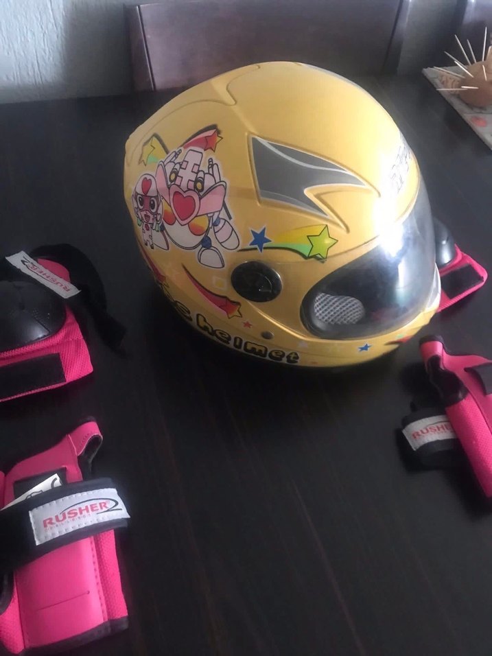 Motosiklet Kaskı ve dirseklik ekipman - Görsel 2