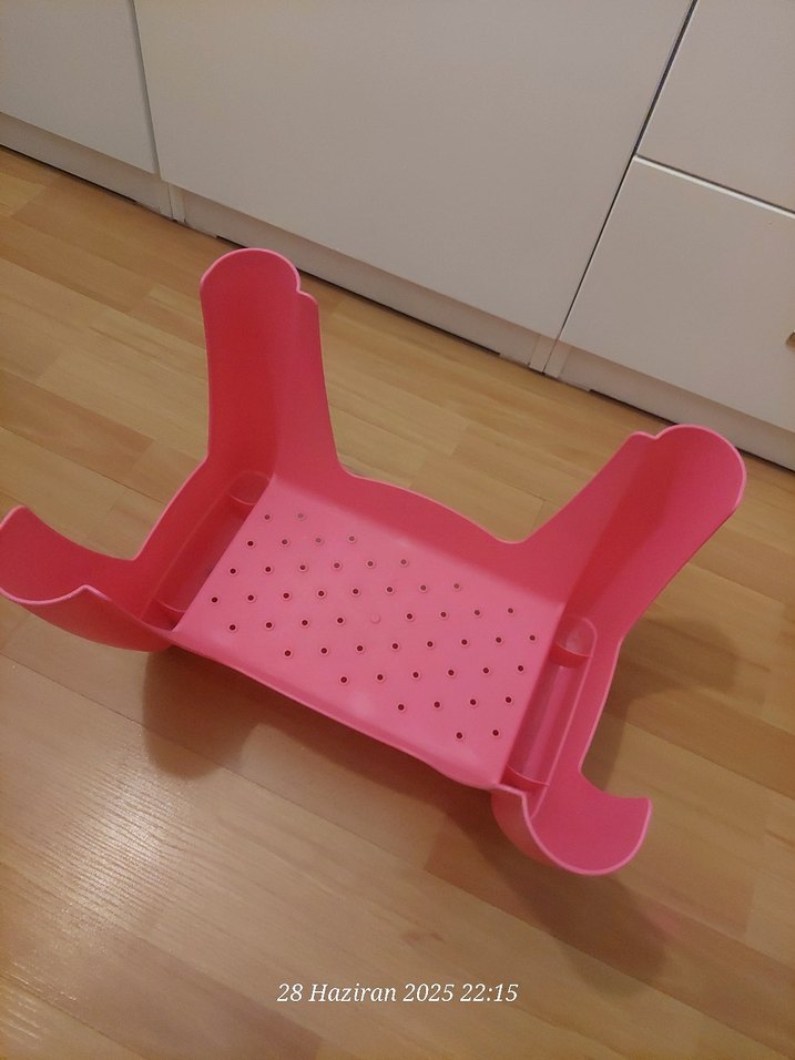 Pastel Pembe Çocuk Sandalyesi - Görsel 3