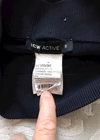 Siyah Elastik Belli Mini  Şortu - Görsel 3