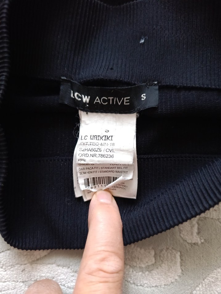 Siyah Elastik Belli Mini  Şortu - Görsel 3