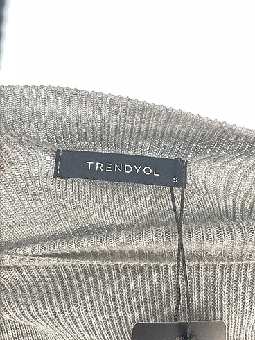 s Beden çeşitli Renk Trendyol & Milla Kazak / Triko %70 İndirimli.