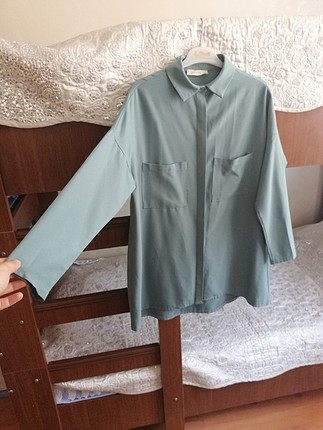 mint yeşili spor gömlek 38 40 bedene uygun 