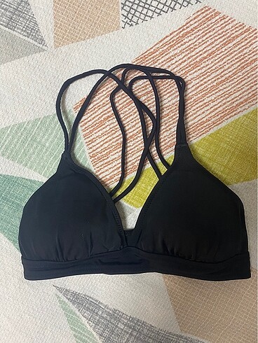 Penti bikini üstü