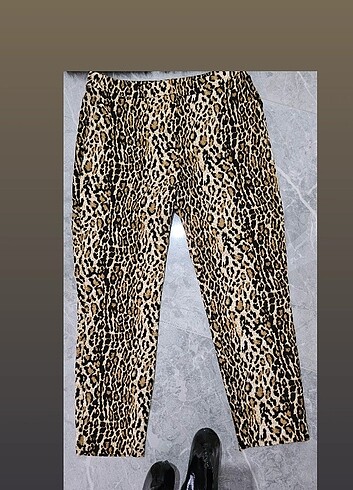 KOTON MARKA LEOPAR DESENLİ PANTOLON 