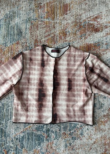 Bej Desenli Uzun Kollu Crop Top - Görsel 3