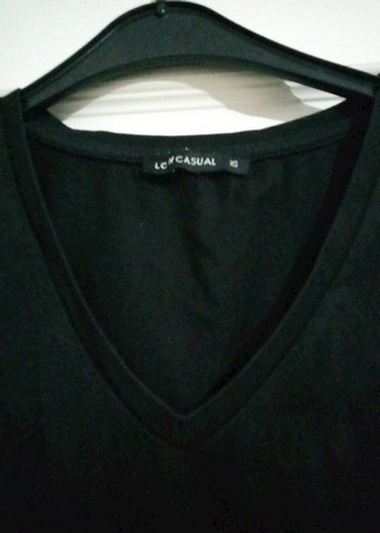LC Waikiki Siyah V Yaka Kısa Kollu Kadın Tişört