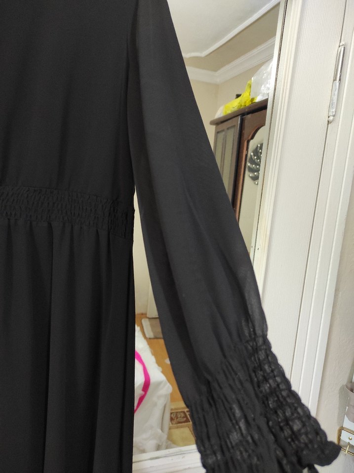 siyah kol tül detaylı jifon elbise 40.42 beden uyumlu - Görsel 4