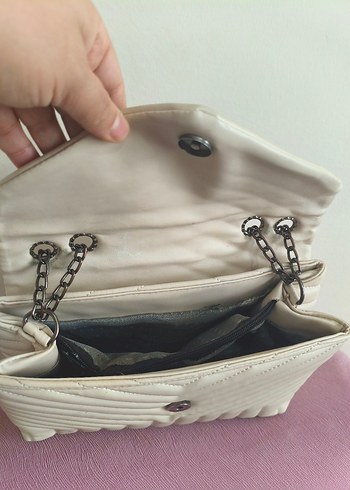 cincir aşkı detaylı capraz çanta - Görsel 4