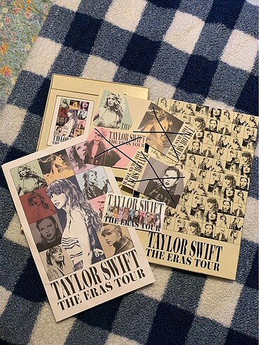 Diğer Taylor Swift Eras Tour vip Box Kutu