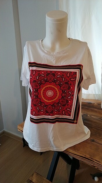 T-shirt