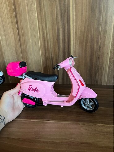  Barbie Motoru