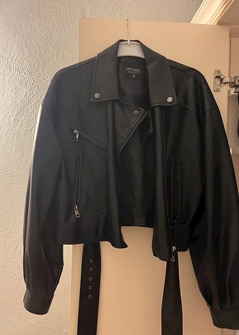 Siyah Deri Biker Ceket, Kemerli, Fit Kesim