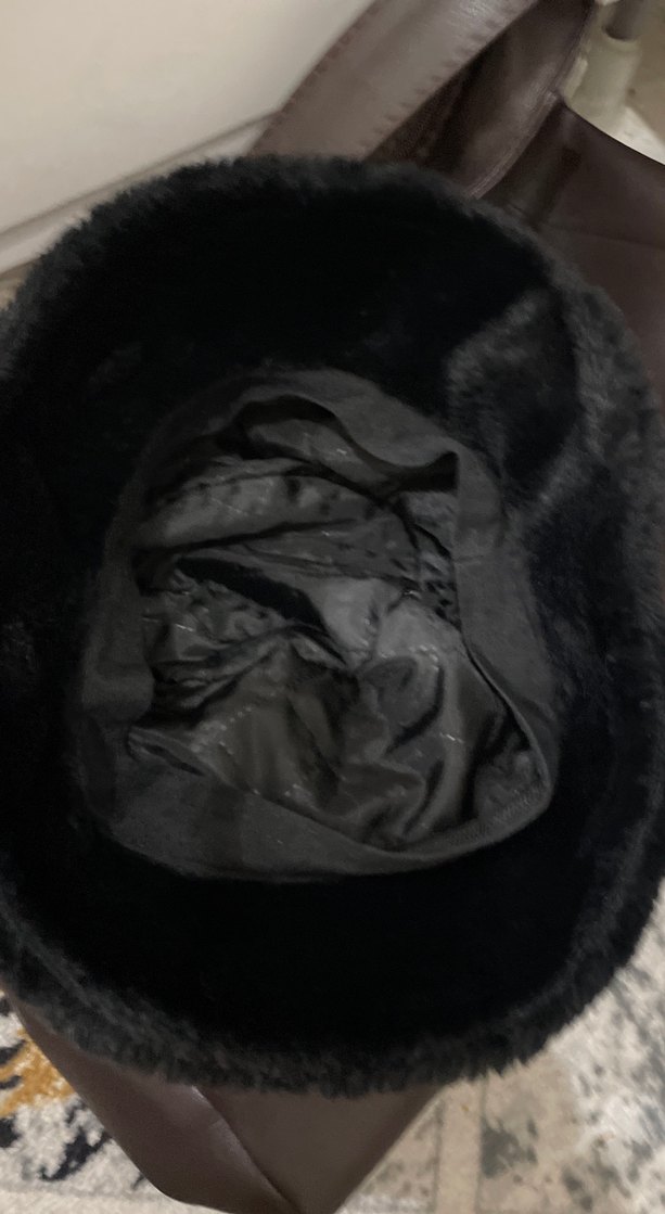 Siyah Kürklü Kadın Şapka - Görsel 3