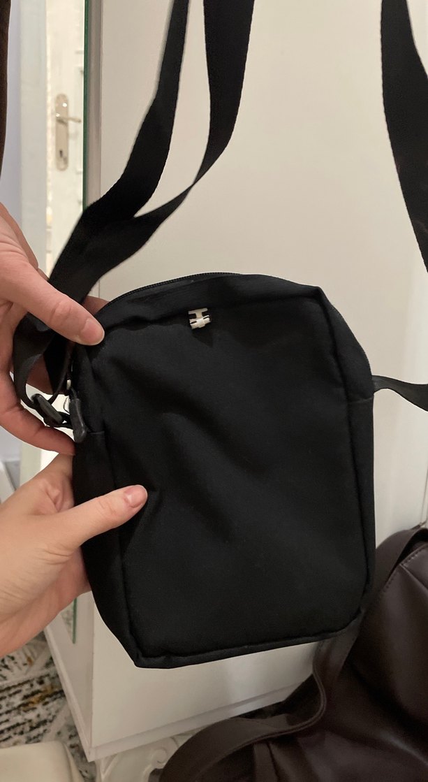 Yandan spor çanta - Görsel 2